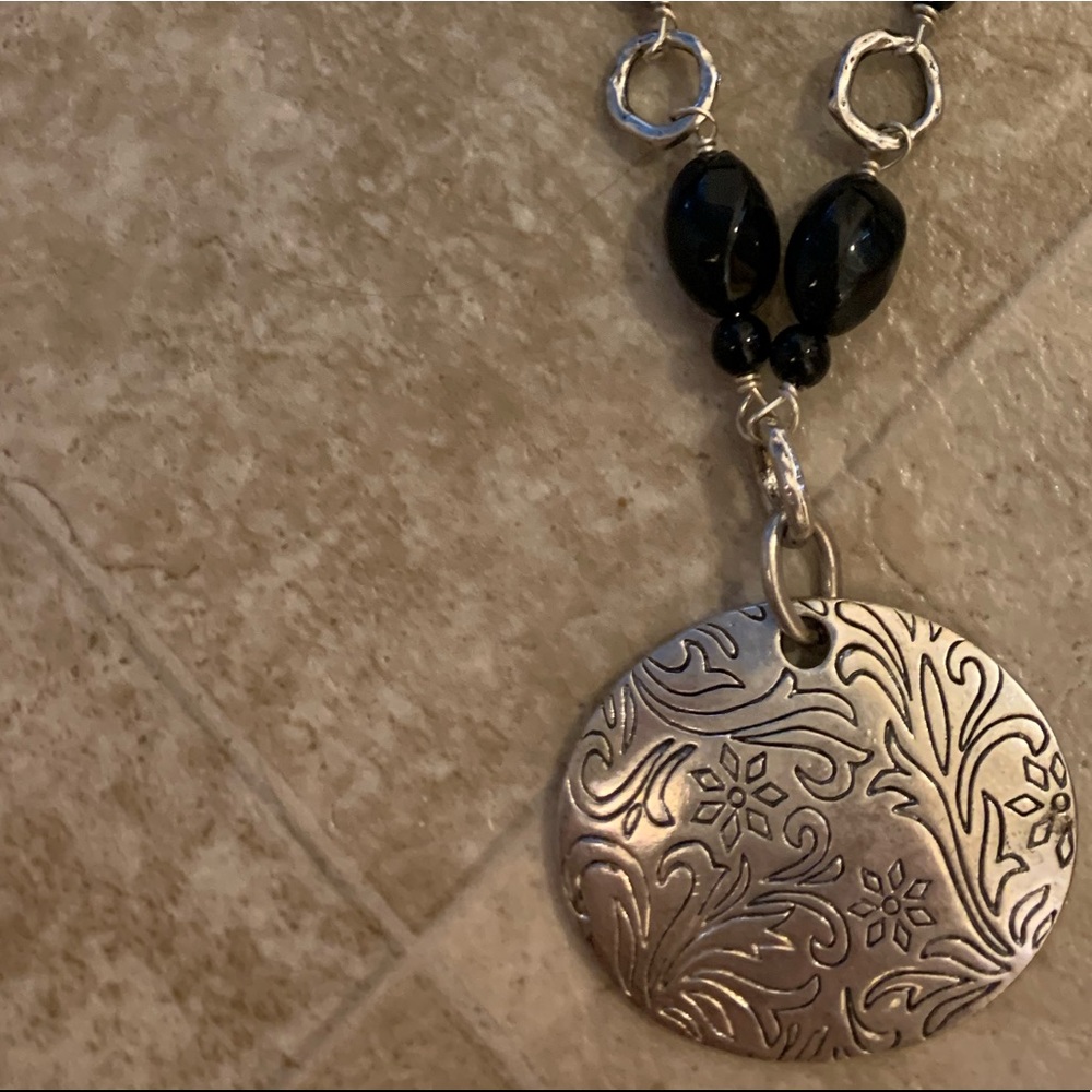 lia sophia necklace